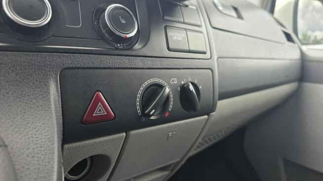 Volkswagen Transporter 6 osobowy klima super stan