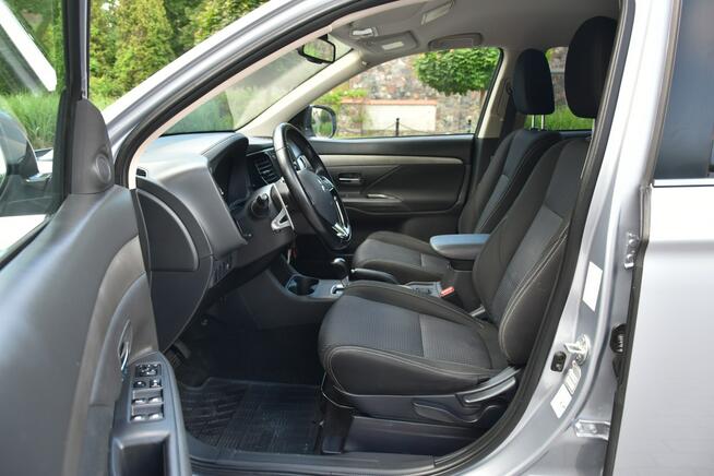 Mitsubishi Outlander 4WD 2.0 150KM Automat 2016r. lift 4x4 Climatronic LED NAVI Kamera