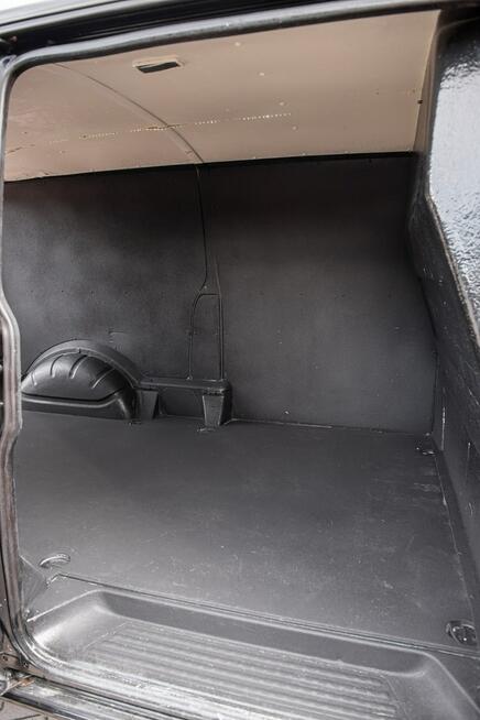 Volkswagen Transporter T5 LONG ! Lift ! R-Line ! 2.0TDI CR 140KM DSG ! Super Stan !