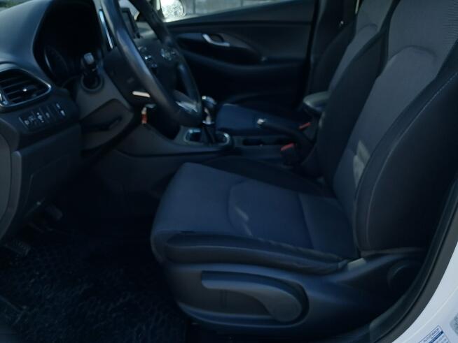 Hyundai i30 1.5 Benzyna 110 KM