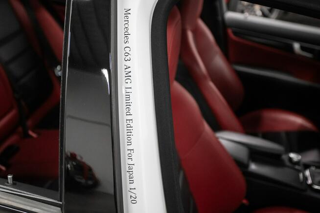 Mercedes C 63 AMG Performance Limited Edition 1 of 20. Bezwypadkowy.