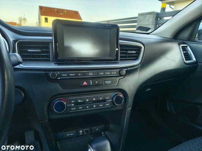 Kia Ceed Kombi (7DCT), 1.4 T-GDI (140 KM)