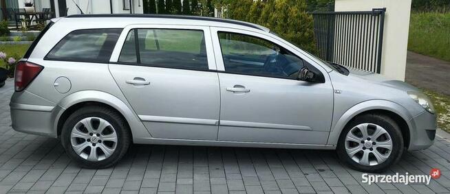 Opel Astra H kombi 1.7cdti 2008 - do codziennego tłuczenia :-)