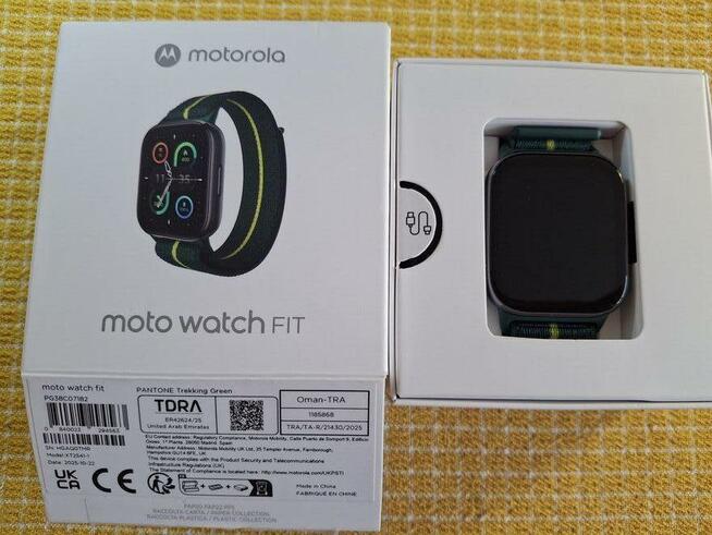 Moto watch fit. Motorola
