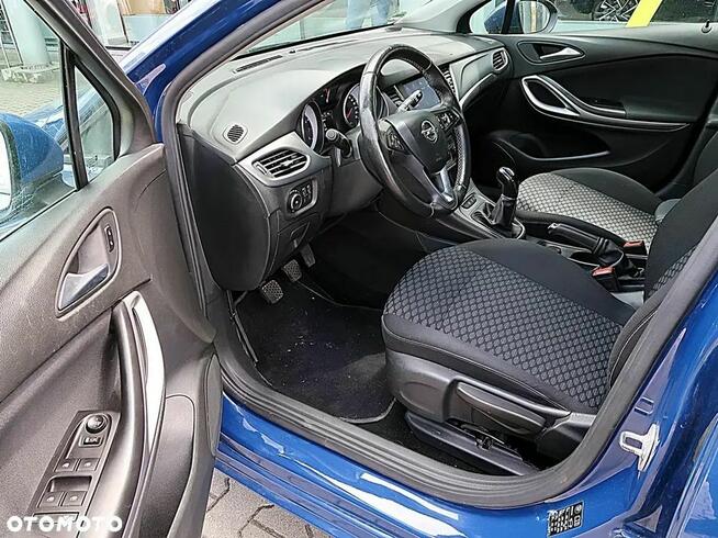 Opel Astra 1.2 Turbo Enjoy
