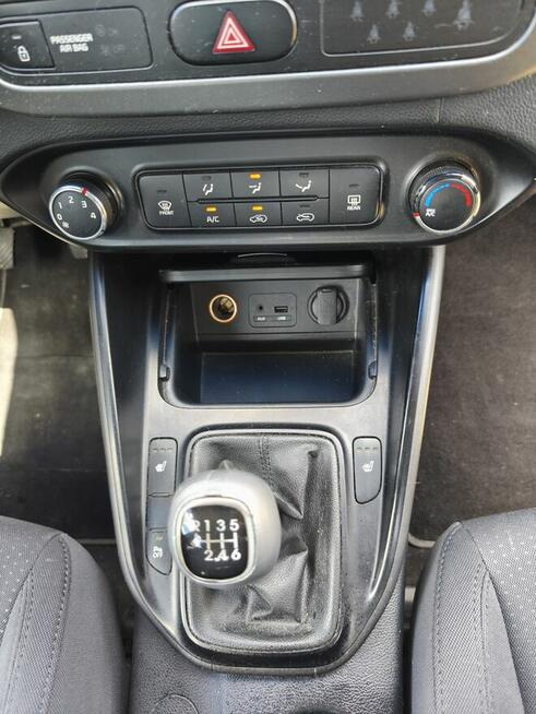 Kia Carens IV 1.6 Benzyna 135km Klima 7 Osobowy z Niemiec