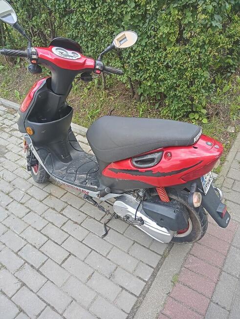 sprzedania skuter marki keeway huracane 2t