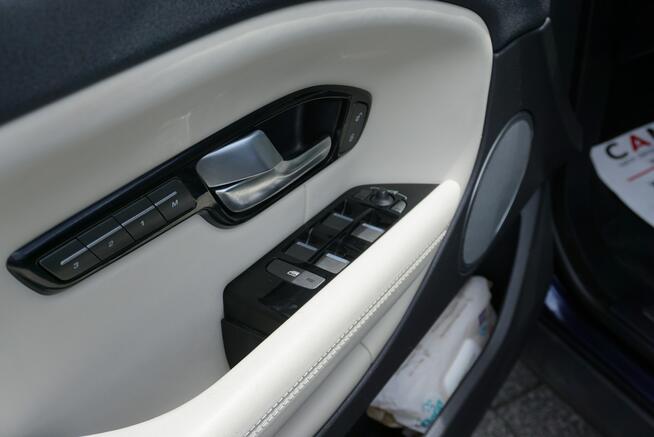 Land Rover Range Rover Evoque zarejestrowany, ubezpieczony, atrakcyjny przebieg