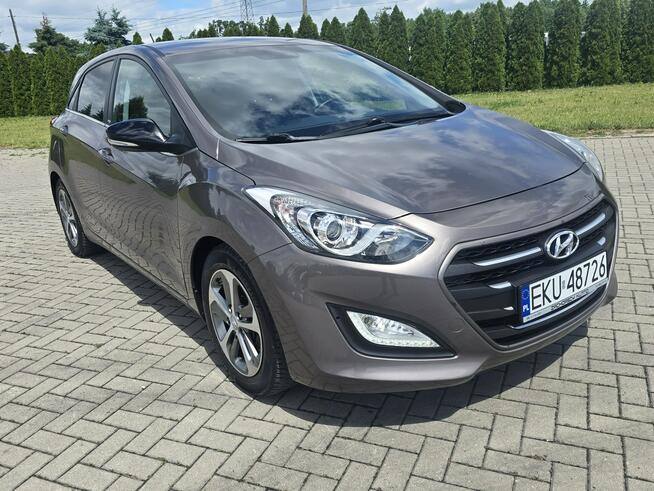 Hyundai i30 1,6crdi Navigacja.Tempomat.Ledy.Klimatr 2 str.Tempomat.PARKTRONIC