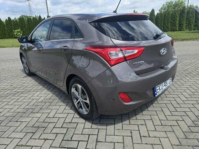 Hyundai i30 1,6crdi Navigacja.Tempomat.Ledy.Klimatr 2 str.Tempomat.PARKTRONIC