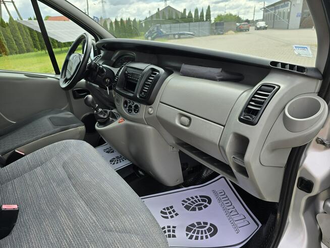 Renault Trafic 2,0DCI Serwis.6 Osobowe.Klimatyzacja.Hak.LONG.OKAZJA
