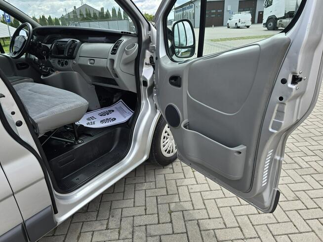 Renault Trafic 2,0DCI Serwis.6 Osobowe.Klimatyzacja.Hak.LONG.OKAZJA
