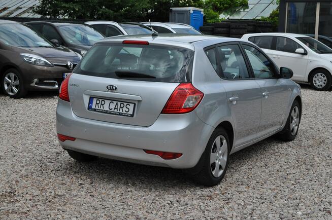Kia Cee'd Klimatyzacja Czujniki Parkowania Nowy Rozrząd Serwisowany