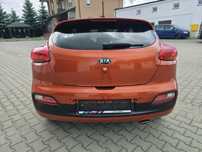 Kia Cee'd 1,6DIESEL. Navi.Podg.KierownicaLedy.LIFT.Podg.Fot.Skóry.Klimatr 2 str.