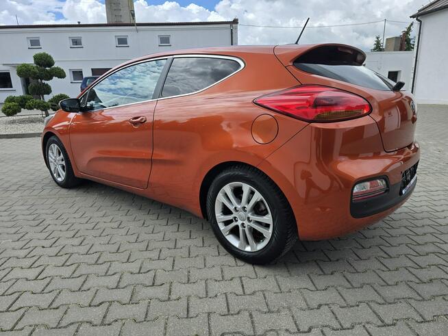 Kia Cee'd 1,6DIESEL. Navi.Podg.KierownicaLedy.LIFT.Podg.Fot.Skóry.Klimatr 2 str.