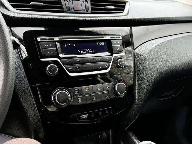 Nissan Qashqai 1,2T 115KM Tekna/PDC/Pod.Fotele/Klima/Alu/Tempomat/Serwis