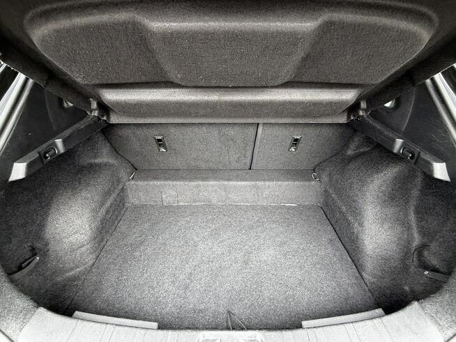 Nissan Qashqai 1,2T 115KM Tekna/PDC/Pod.Fotele/Klima/Alu/Tempomat/Serwis