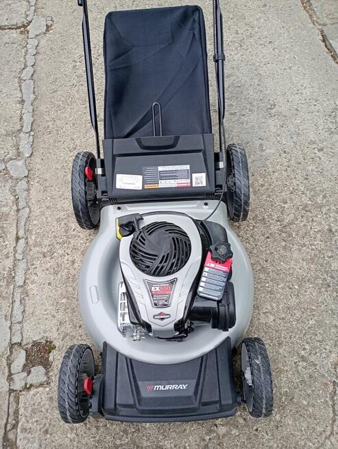 Kosiarka spalinowa z koszem silnik Briggs & Stratton 56 cm