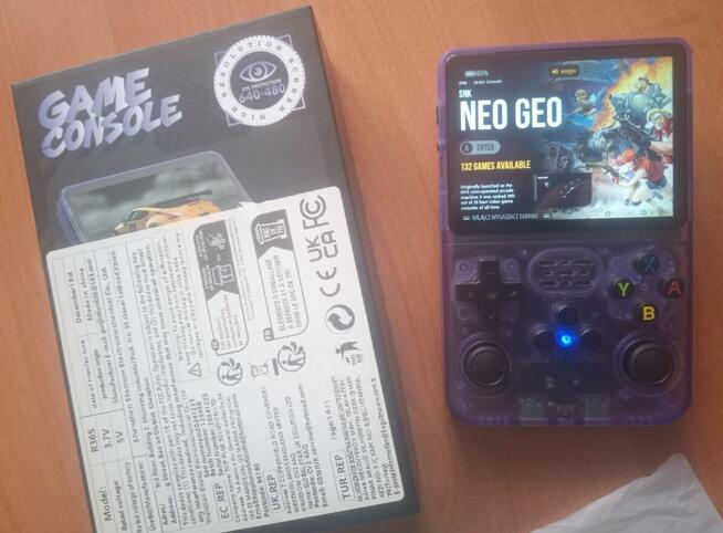 Konsola gier retro ArkOS 2.0 R36S 21tyś. gier 64GB ekran 3.5