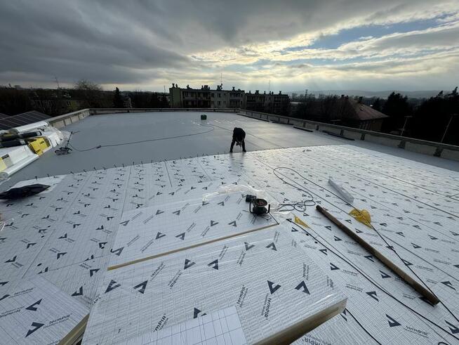 Hydroizolacja taras balkon dach membrana pcv epdm