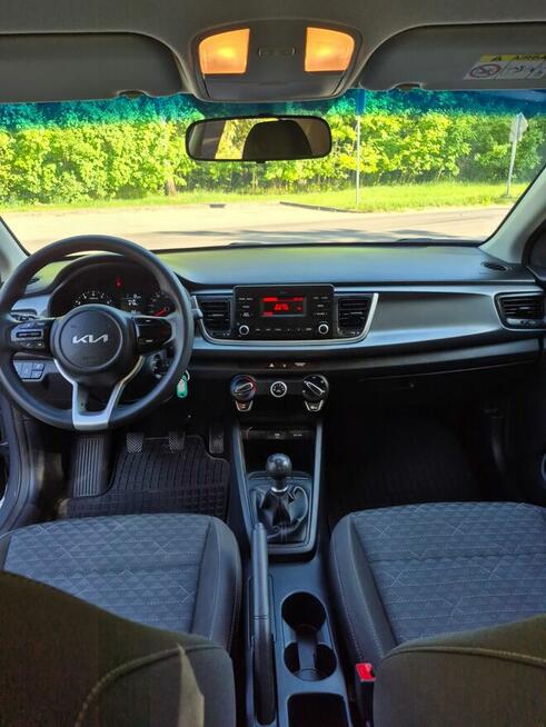 KIA Rio 1.2 M przebieg 23.800 km Faktra VAT 23% finansowanie