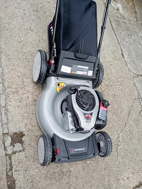 Kosiarka spalinowa z koszem silnik Briggs & Stratton 56 cm