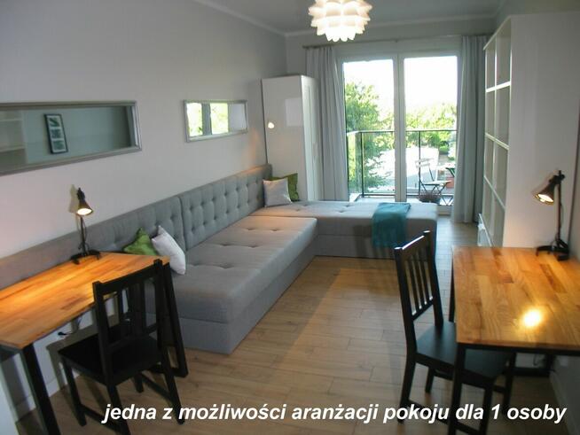 Nowoczesny, bardzo duży-18m2-wygodny pokój z balkonem / wys.