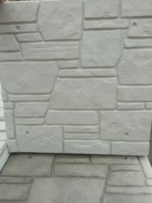 Płyty elewacyjne ze styropianem