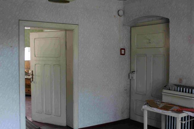 Kamieniczka z dawną Mleczarnią, 3 mieszkania, Kominek