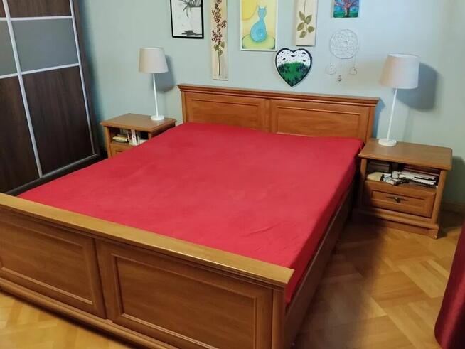 Łóżko Kent 160x200 marki Black Red White wraz z materacem