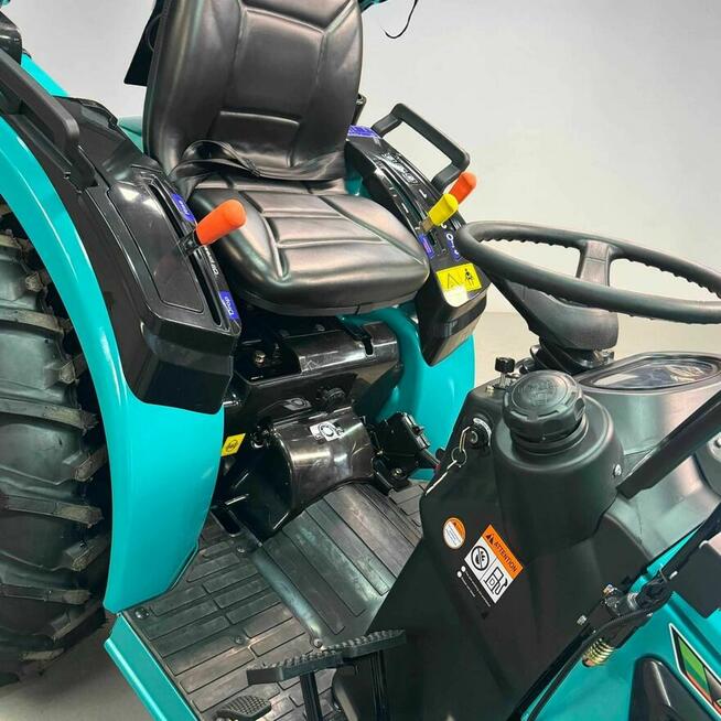 Hinomoto HM3025, 25hp, 4x4, SPECIAL edition Turkusowy