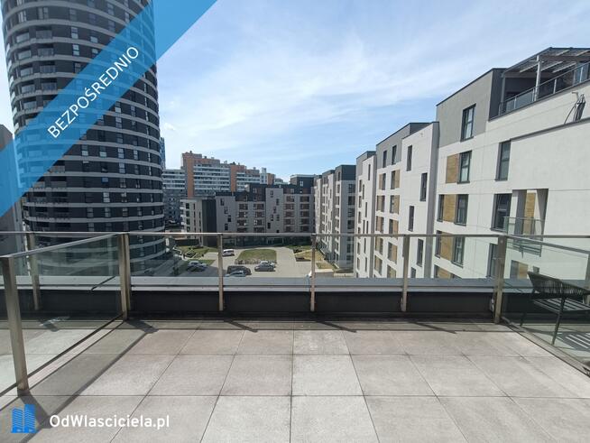 Na sprzedaż dwupoziomowe mieszkanie 3-pokojowe o powierzchni 73 m²