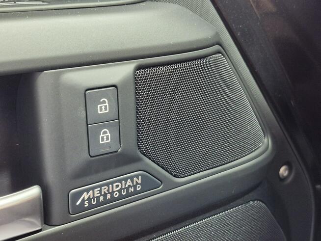 Defender 3.0D I6 350KM AWD Auto X-Dynamic HSE 130 / Salon Polska