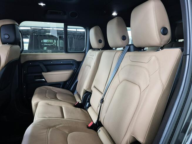 Defender 3.0D I6 350KM AWD Auto X-Dynamic HSE 130 / Salon Polska
