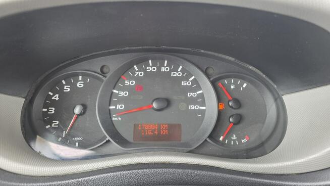 Renault Master klima super stan mały przebieg