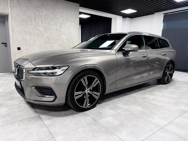 Volvo V60 2.0 D3 * INSCRIPTION LUXE*360 Kamera*Virtual*Keyless*Harman Kardon