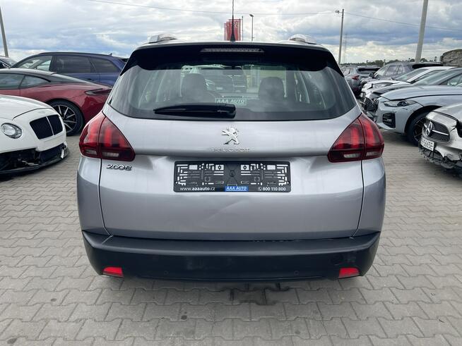 Peugeot 2008 Klimatronik Czujniki park.