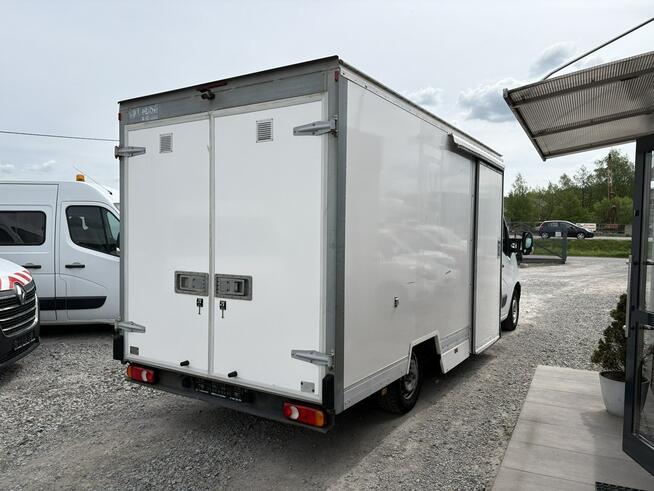 Renault Master kontener niskopodwoziowy niskopodłogowy