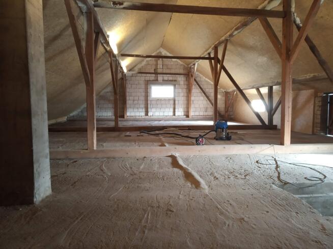 Ocieplony magazyn 160 m² pod Krakowem
