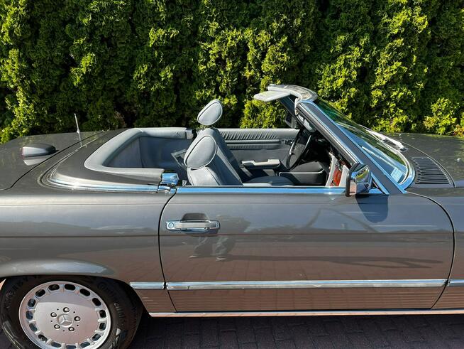 Mercedes SL 560 Zarejestrowany Bardzo ładny stan Nowy dach
