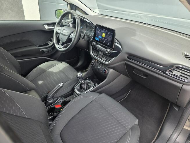 Ford Fiesta TITANIUM bezwypadkowy / bardzo zadbany / NOWY ROZRZĄD + OLEJ