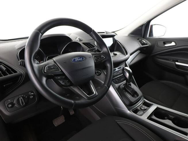 Ford Kuga automat 4x4 182KM grzane fotele navi PDC tempomat