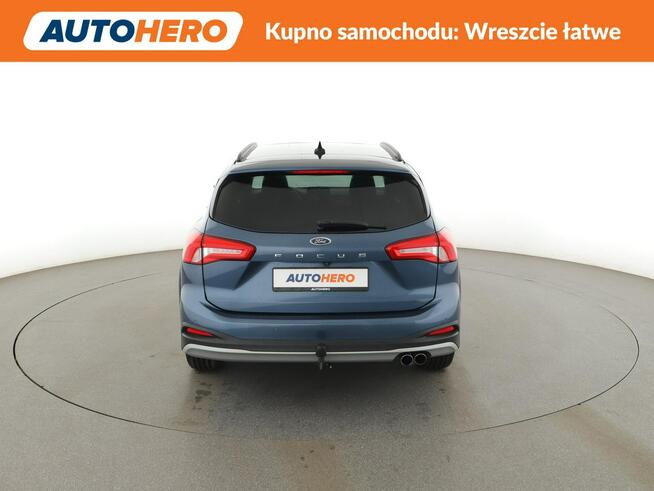 Ford Focus Active automat navi kamera panorama ACC grzane fotele LED