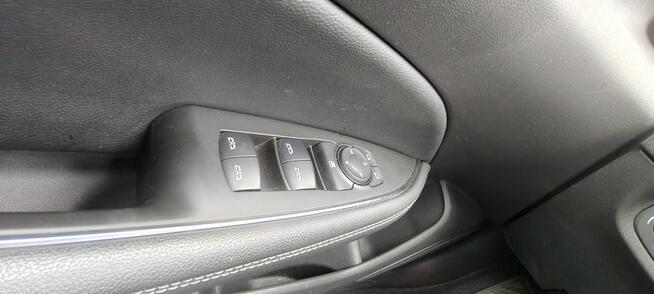 Opel Insignia Super stan, bogata wersja.