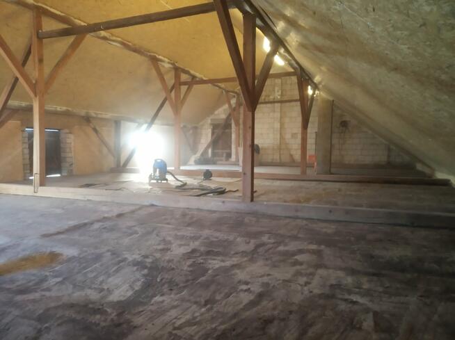 Ocieplony magazyn 160 m² pod Krakowem