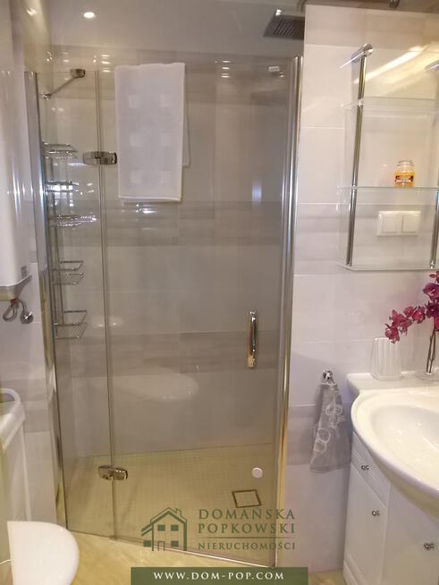 Hoża - mieszkanie 53 m2, klimatyzacja, 2 balkony.