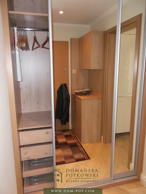 Hoża - mieszkanie 53 m2, klimatyzacja, 2 balkony.