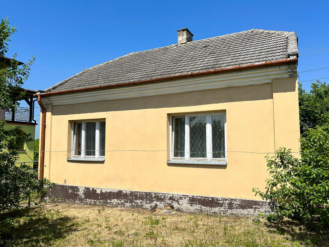 Dom 64m2 działki budowlane 1191m2 Ćmielów