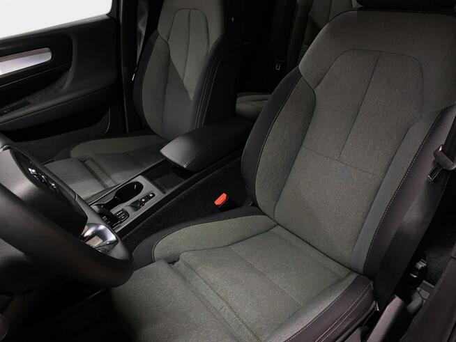 Volvo XC 40 VAT 23% Core 1.5 T5 PHEV 262KM automat 2023 r., salon PL I właściciel