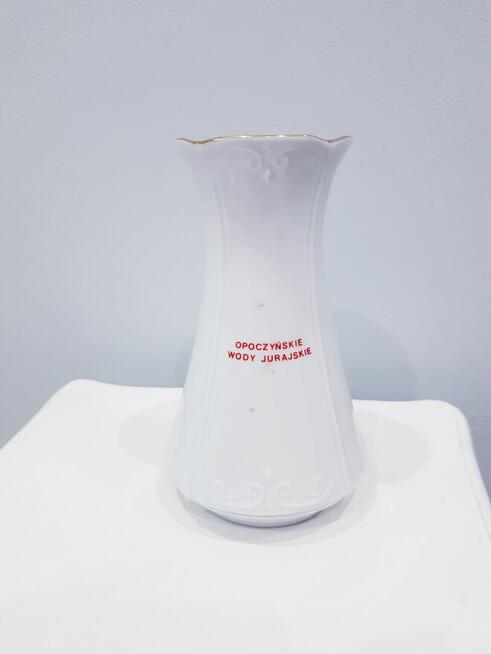 Logowany wazonik z porcelany Chodzież + gratis